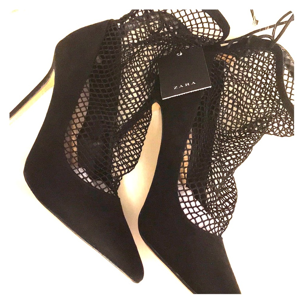 Zara Black Fishnet Sock Pumps US 9/EURO 39